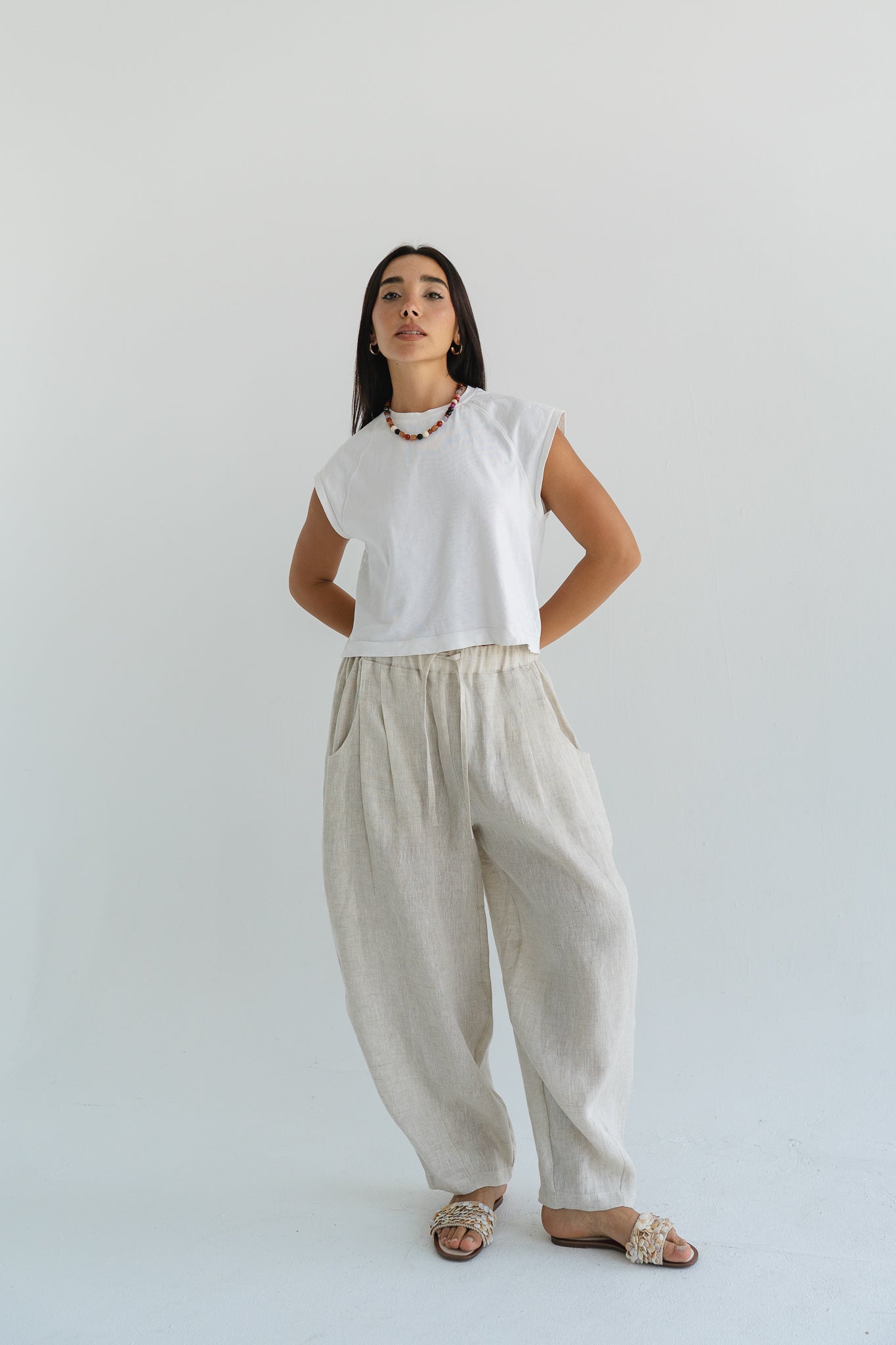 Balloon Linen Pants in Beige