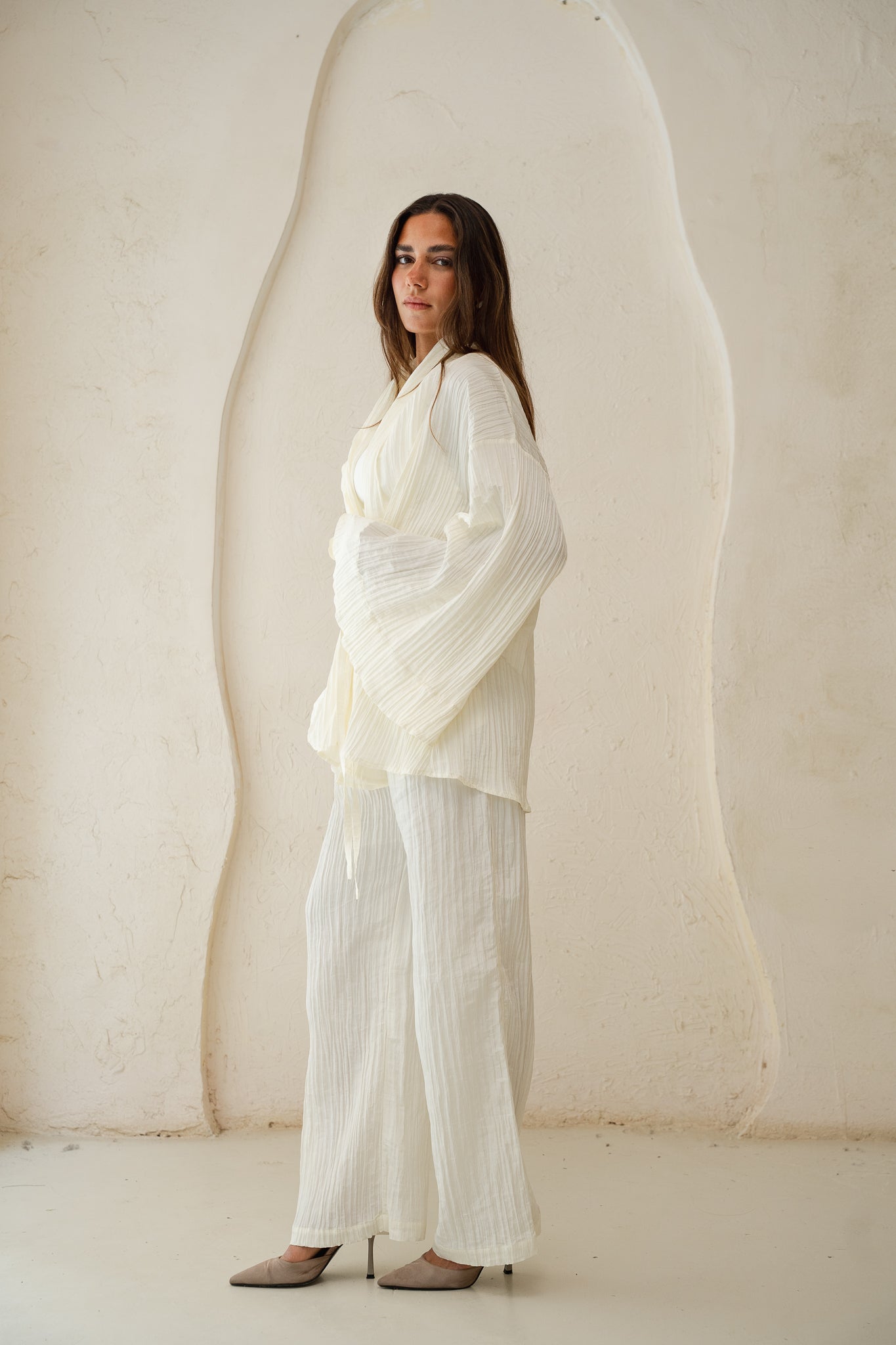 The Birdy Set in Off-white