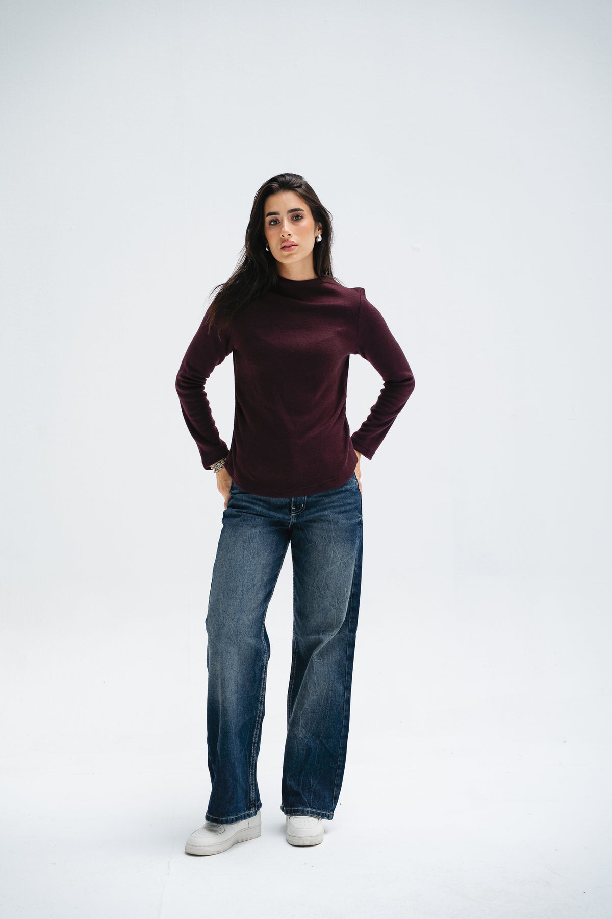 Cloud Basic Knit Top in Burgundy