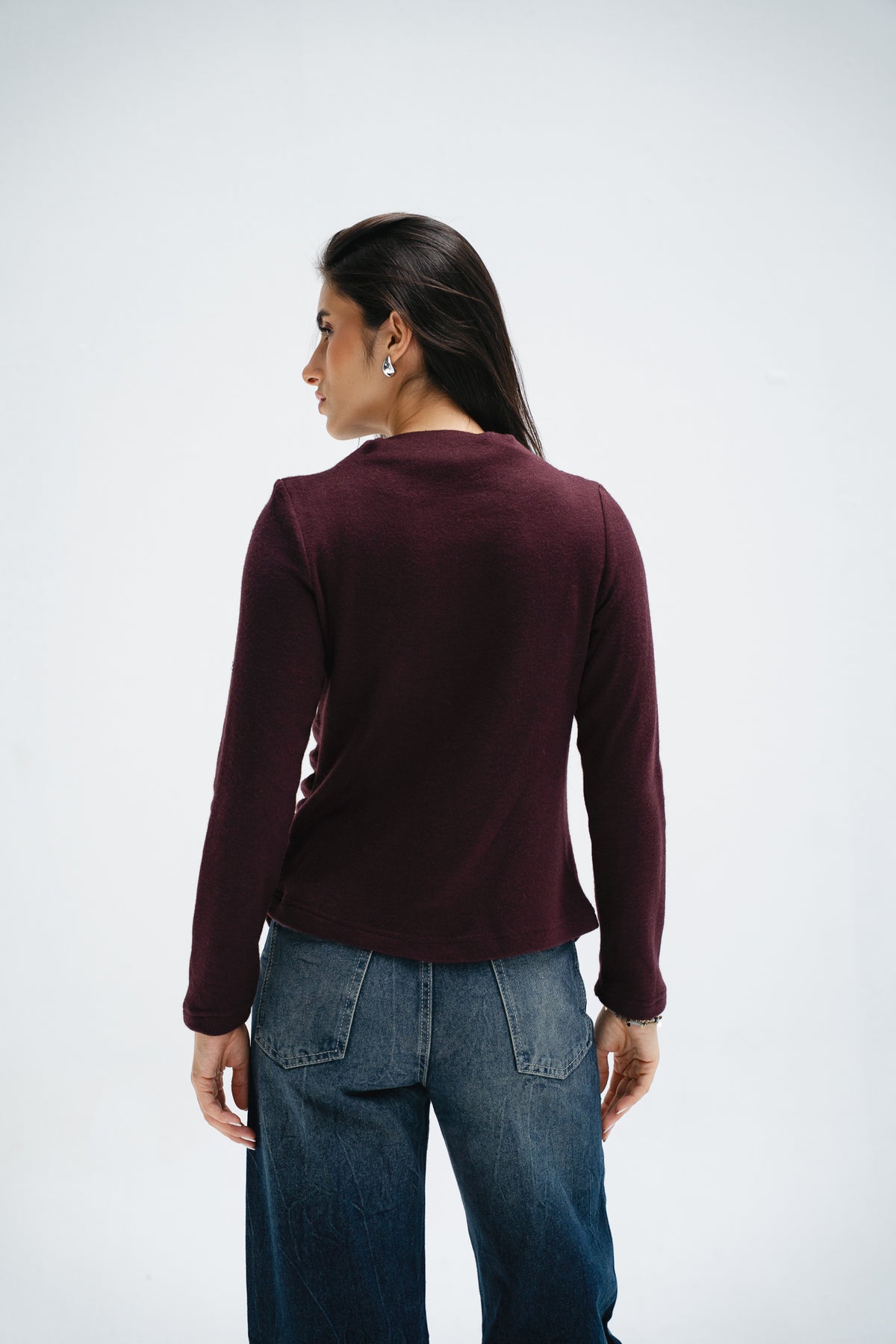 Cloud Basic Knit Top in Burgundy