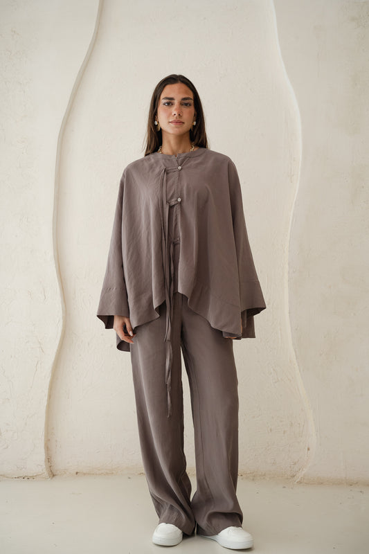 The Delicate Set in Taupe