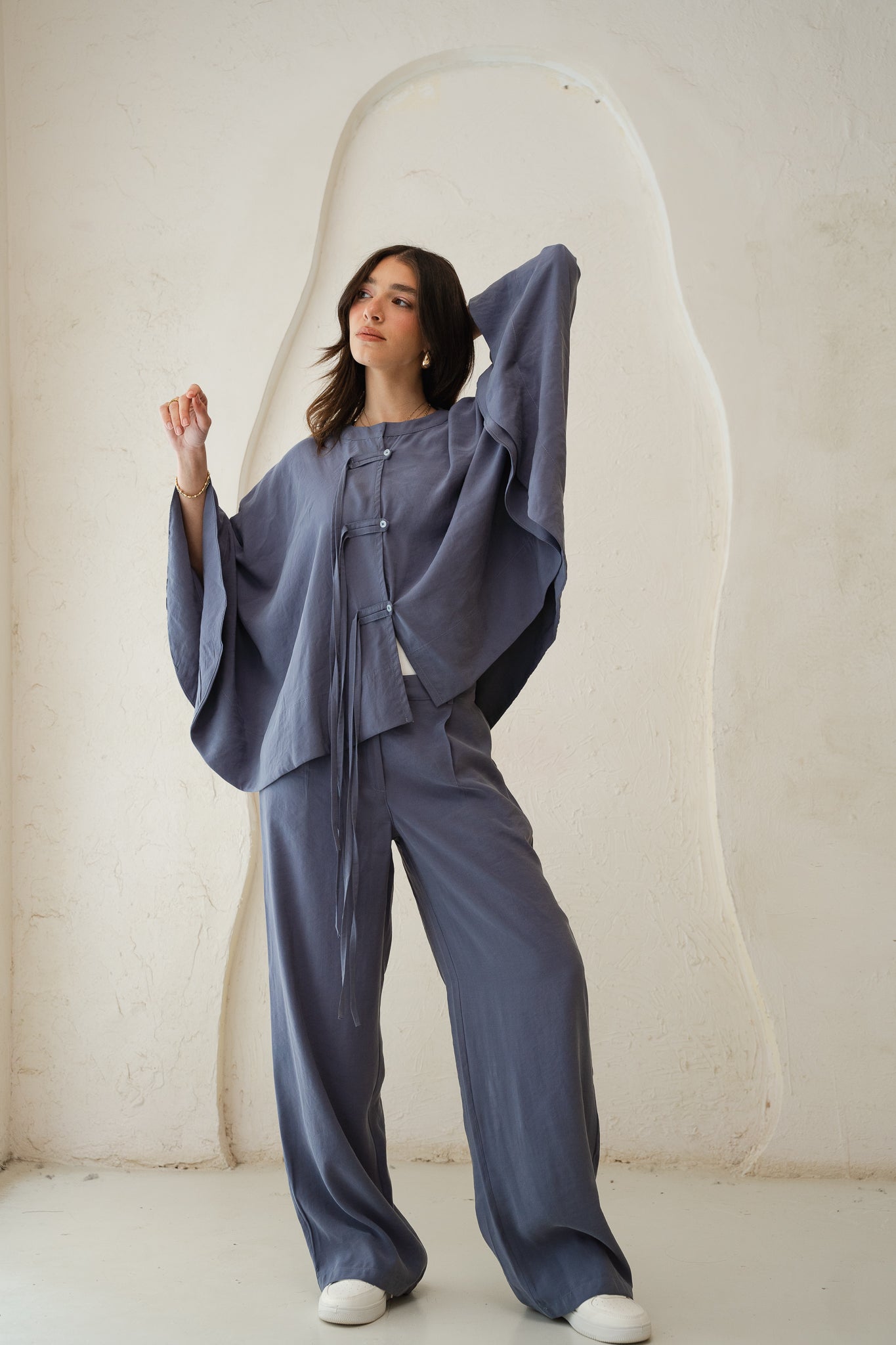 The Delicate Set in Blue