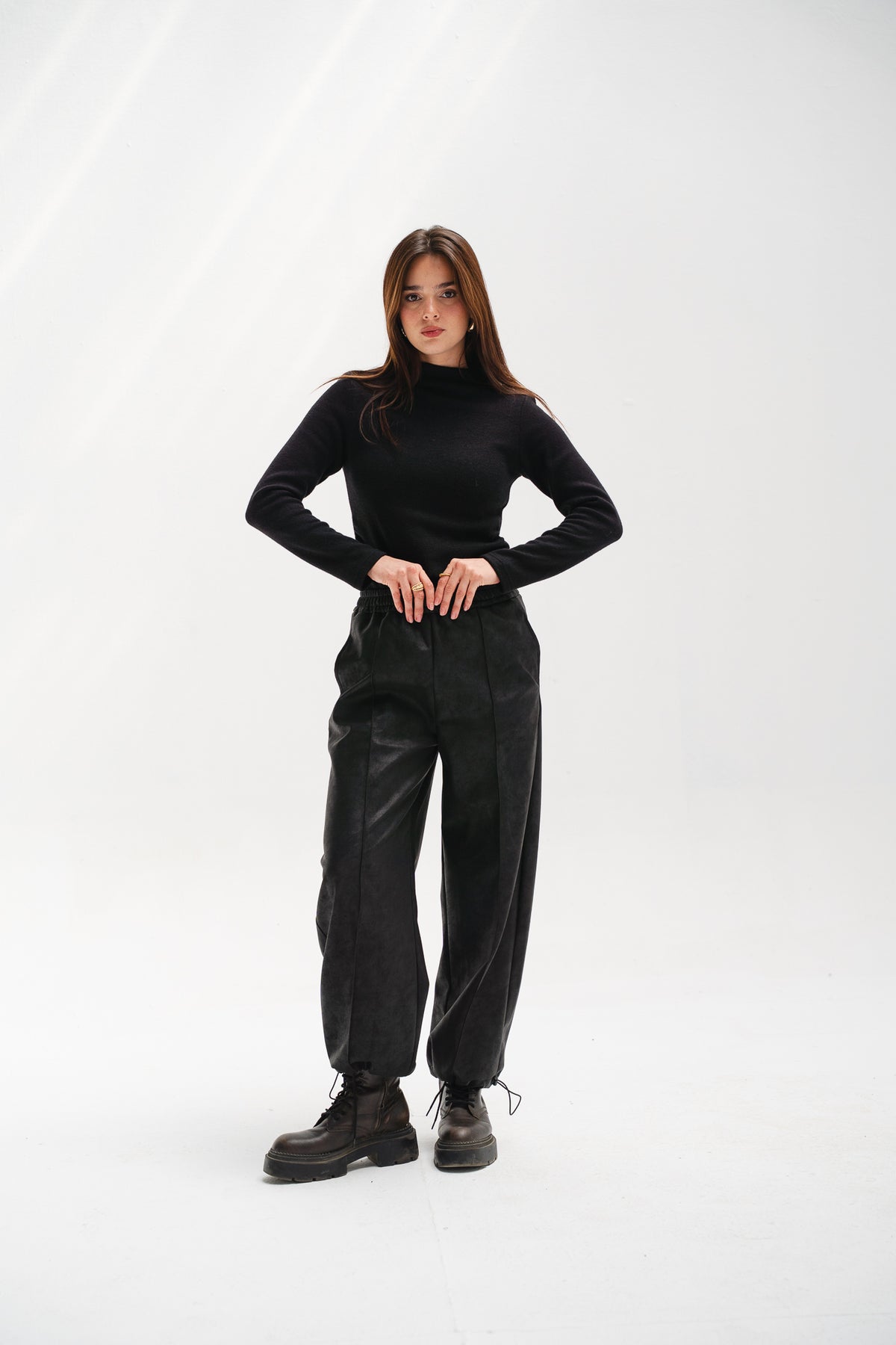 Balloon Leather Pants in Black