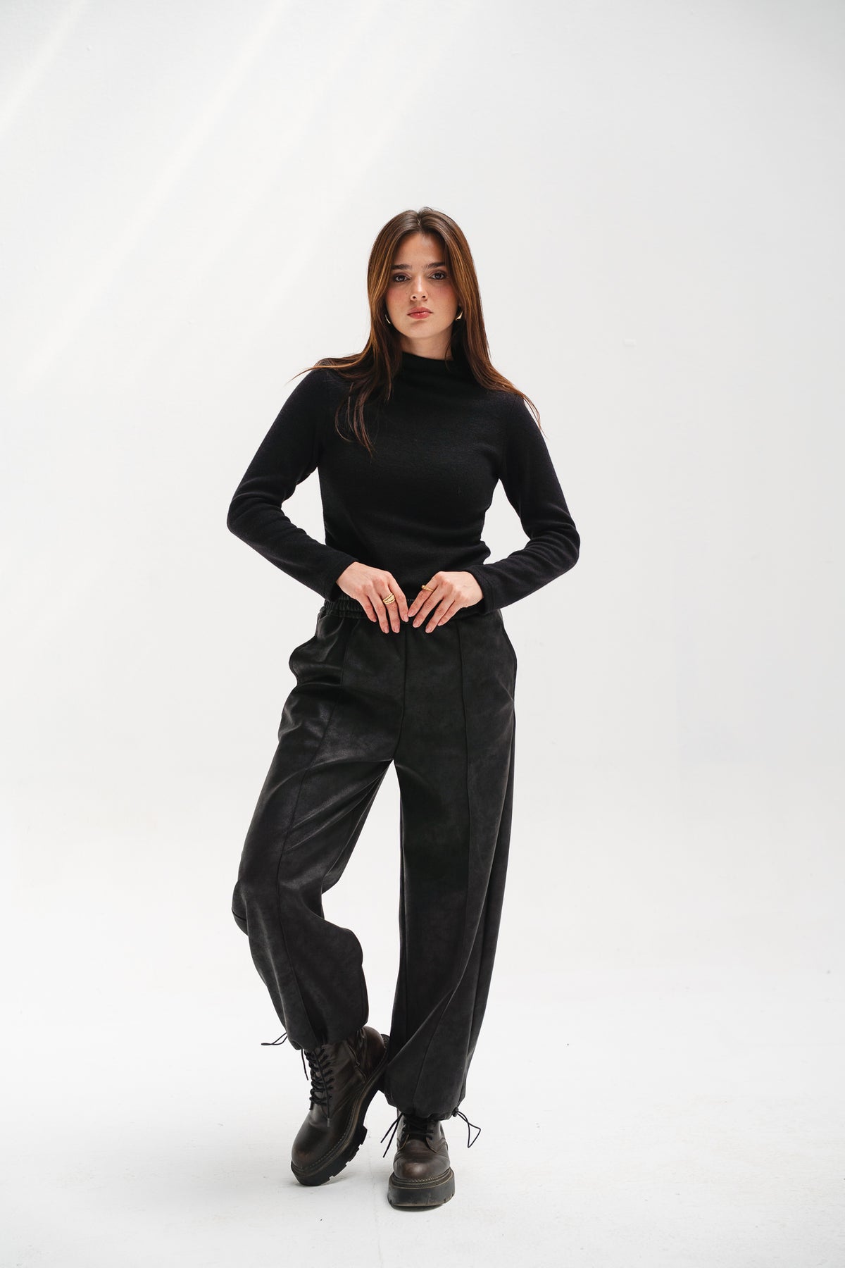 Balloon Leather Pants in Black