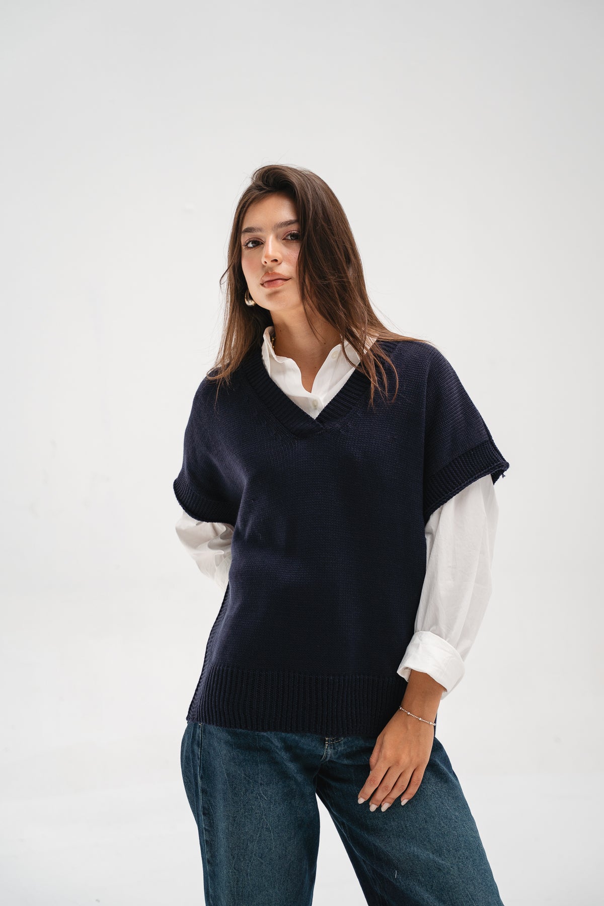 Last Call Vest in Navy