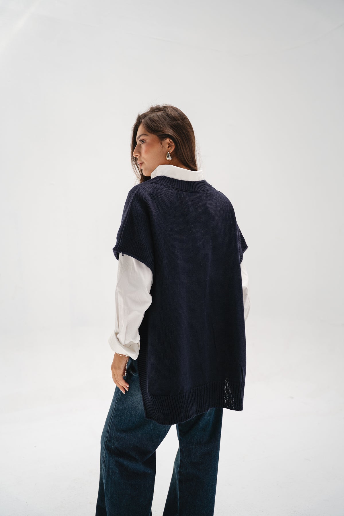 Last Call Vest in Navy