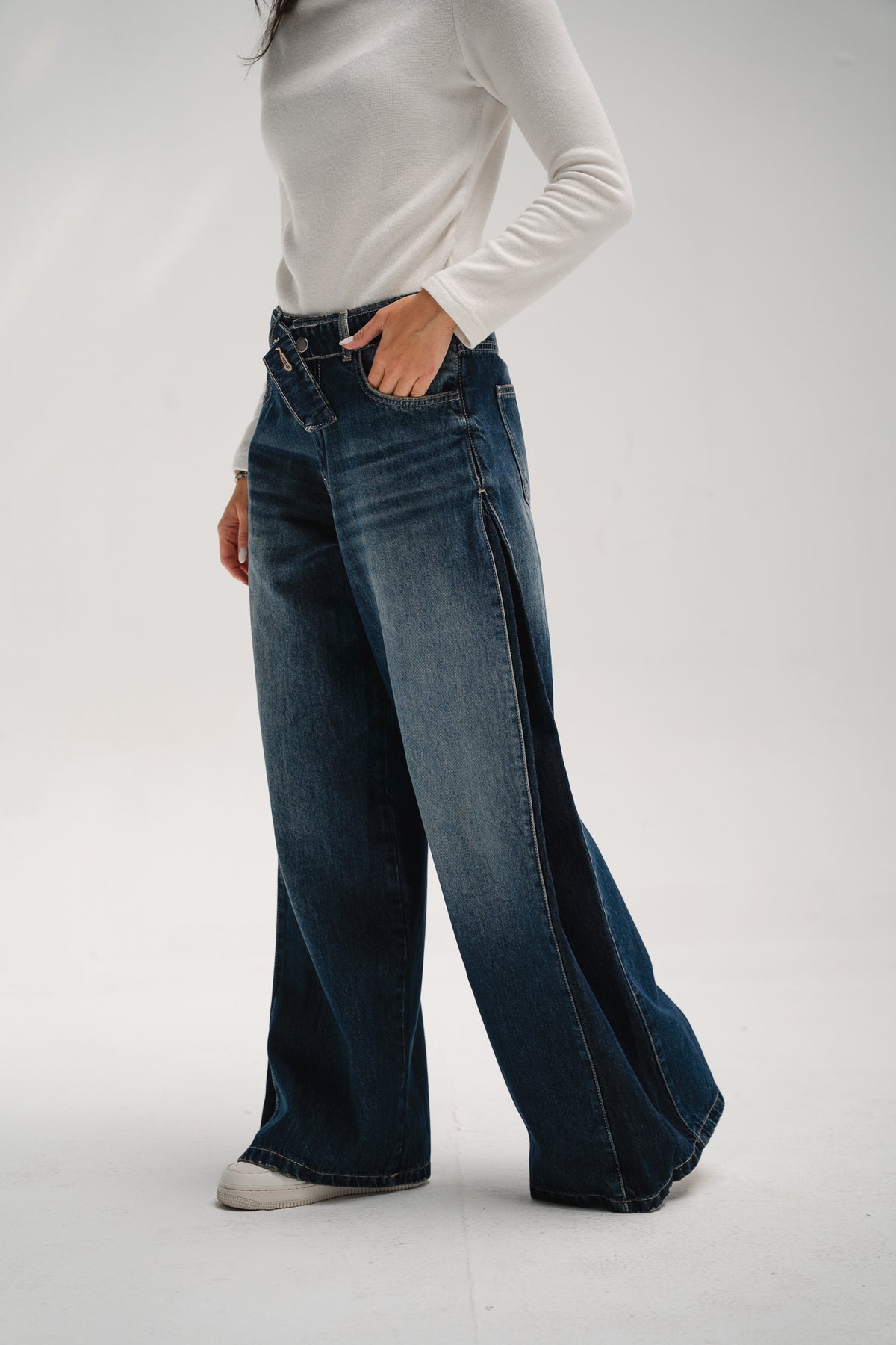 The Moment Denim Pants