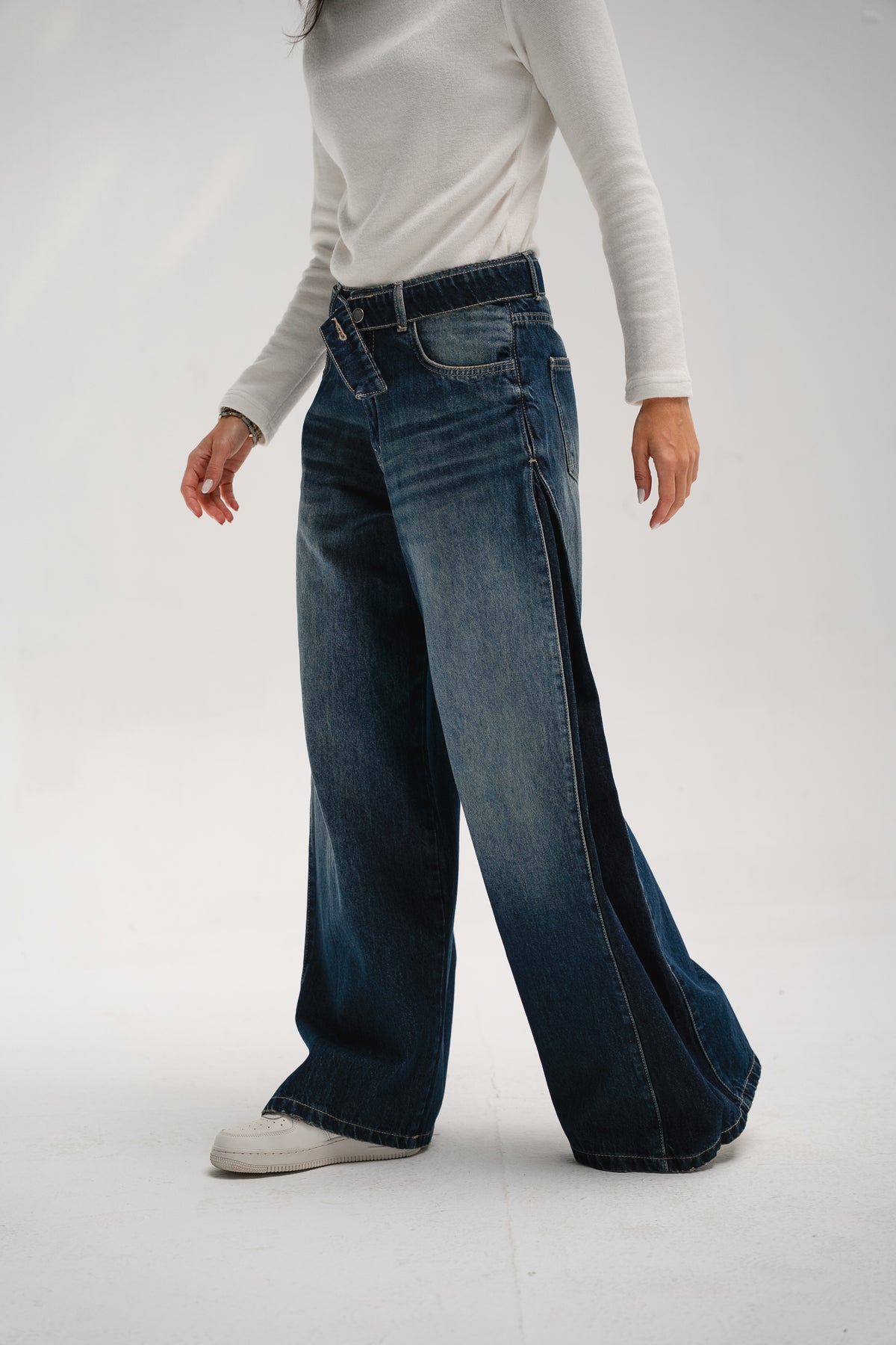 The Moment Denim Pants