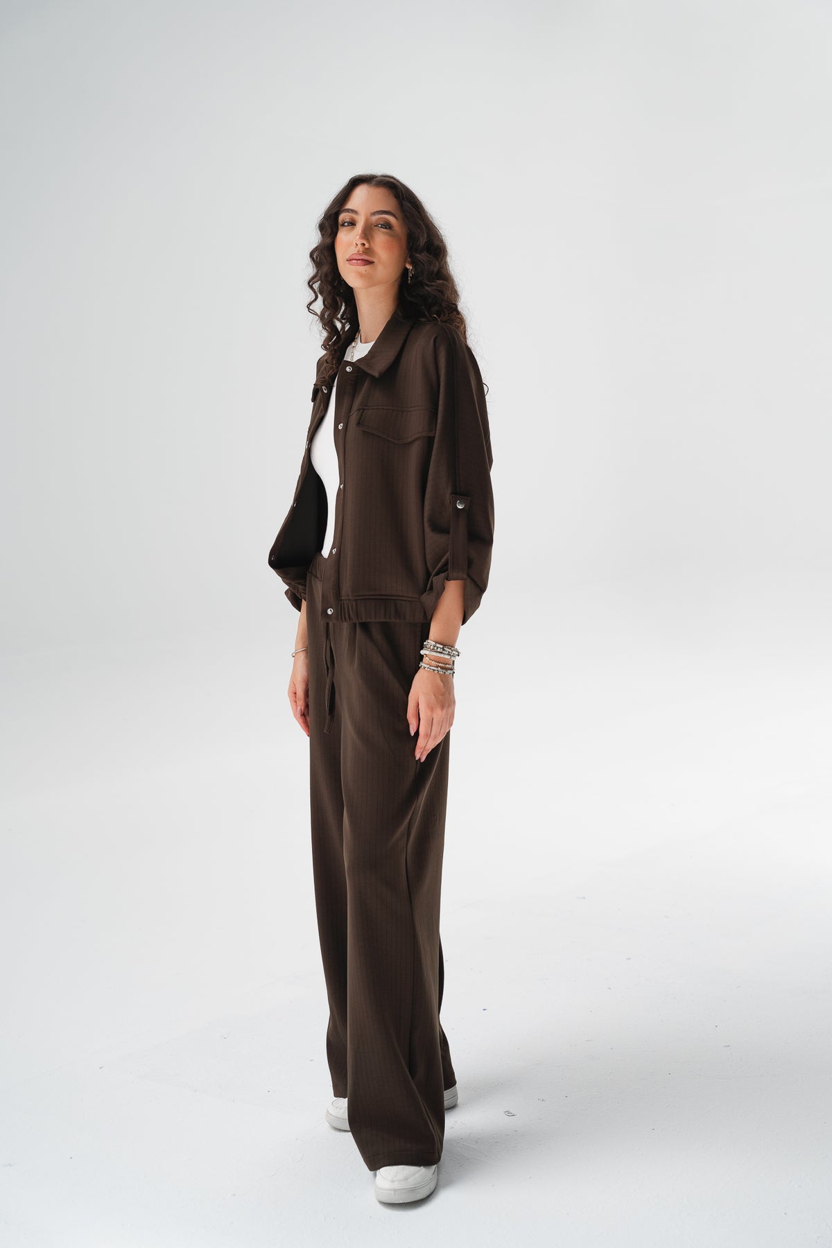 Chestnut Set in  Brown