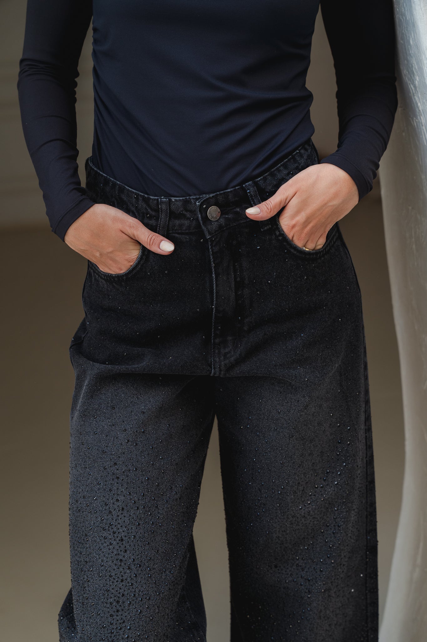 Full Glam Denim Pants in Black Denim