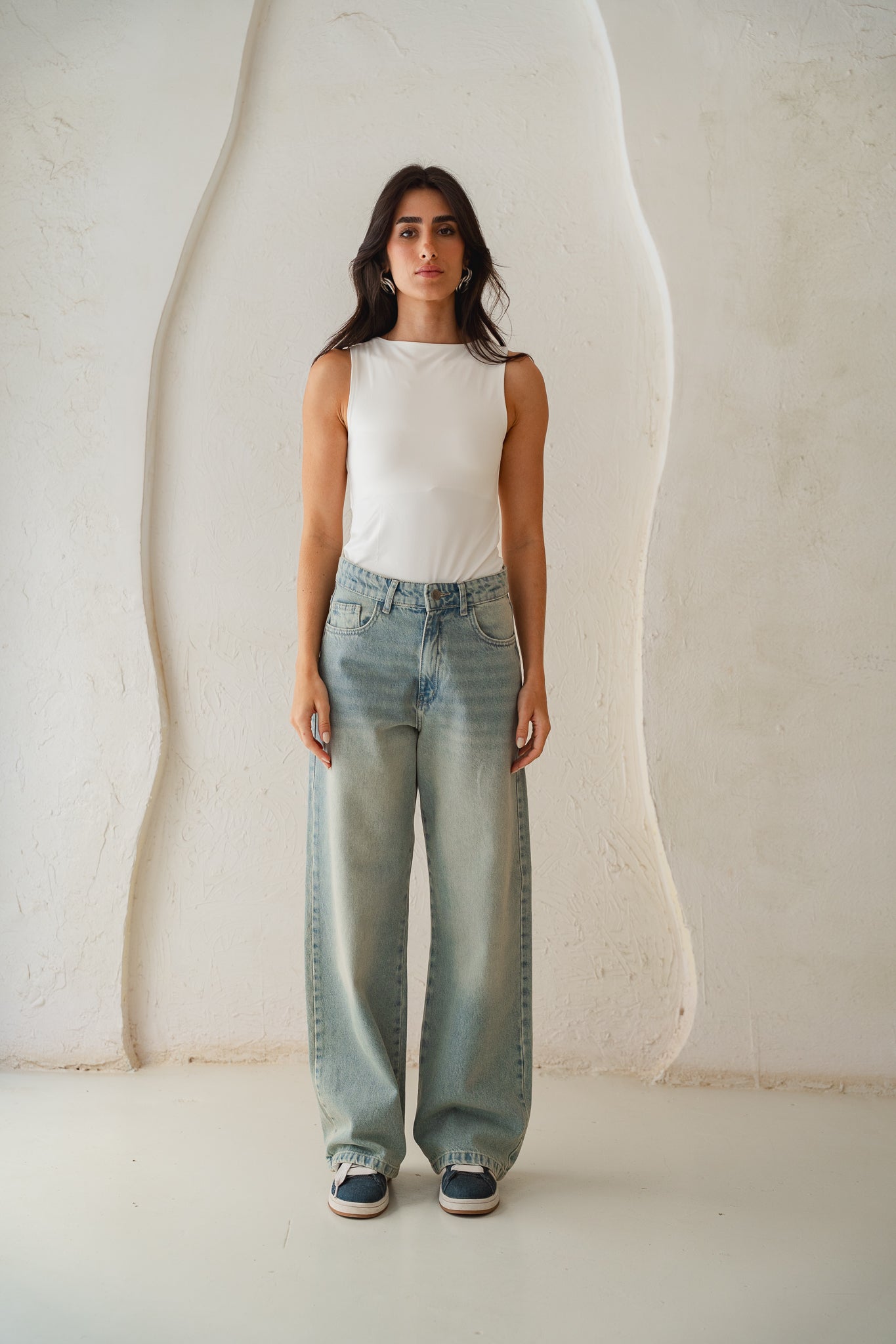 Mid Rise Straight Leg Denim - Light Wash