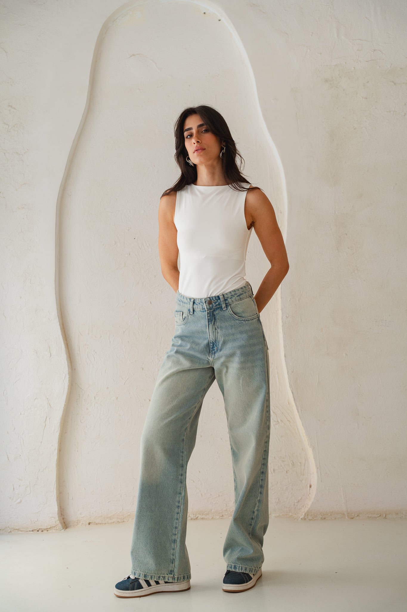 Mid Rise Straight Leg Denim - Light Wash