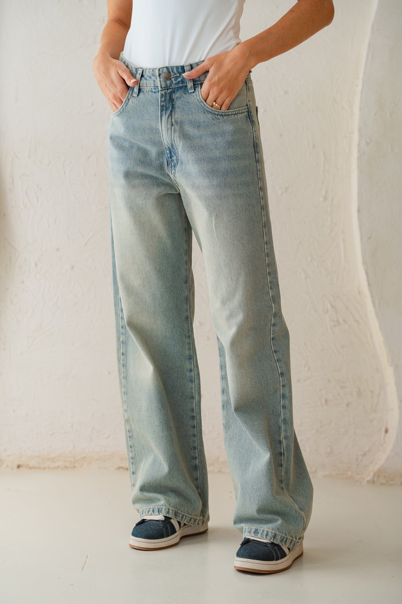 Mid Rise Straight Leg Denim - Light Wash