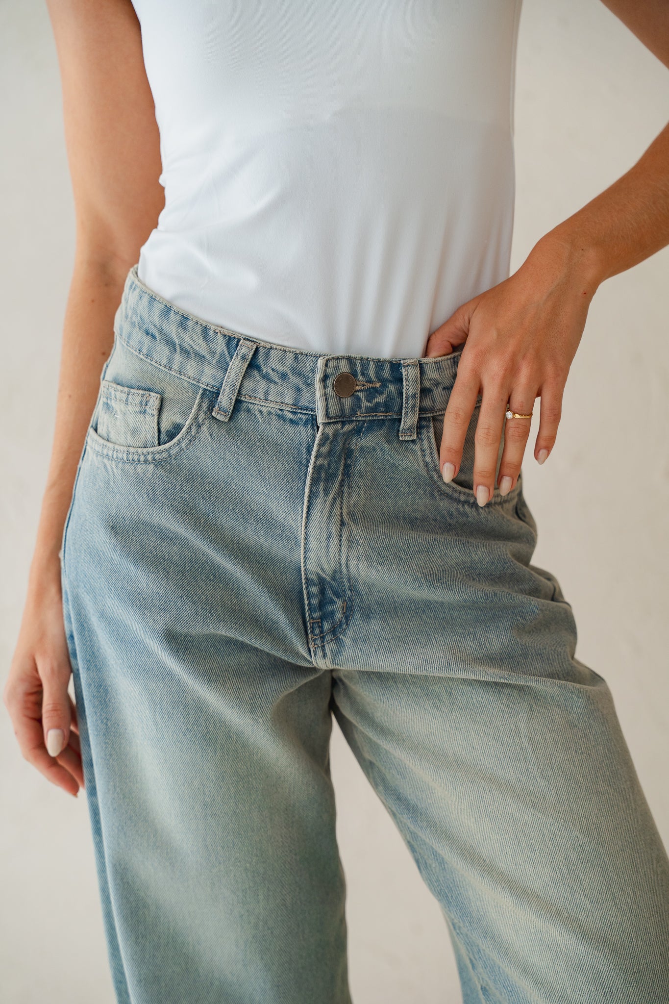 Mid Rise Straight Leg Denim - Light Wash