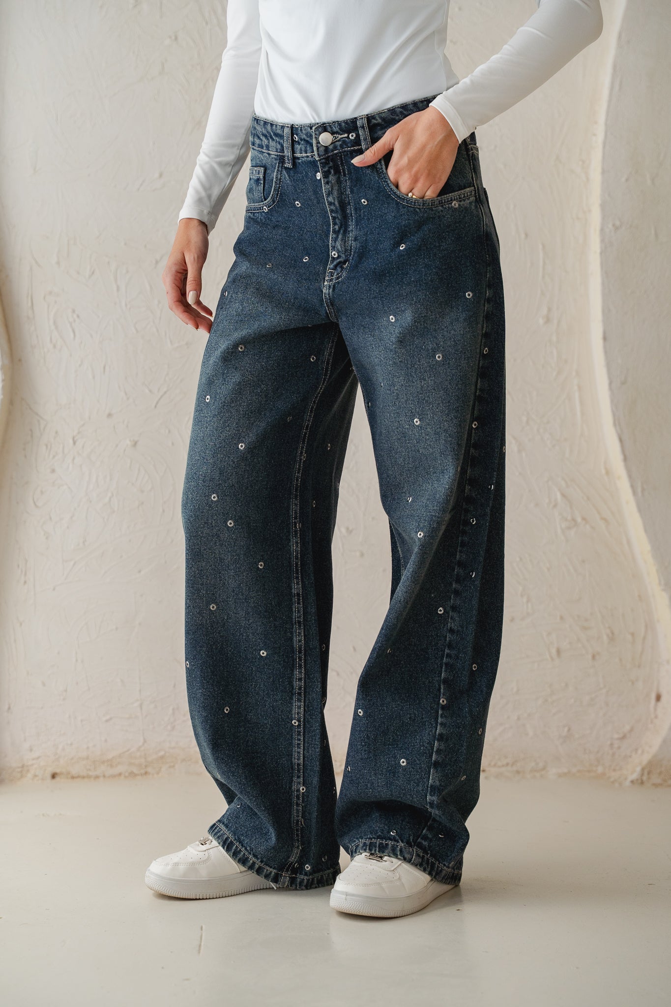 Wide Eyes Denim