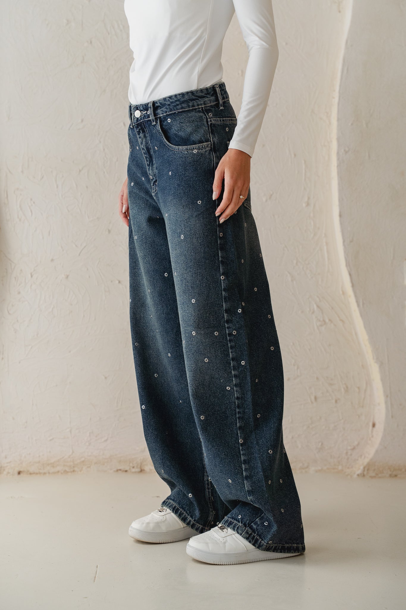 Wide Eyes Denim