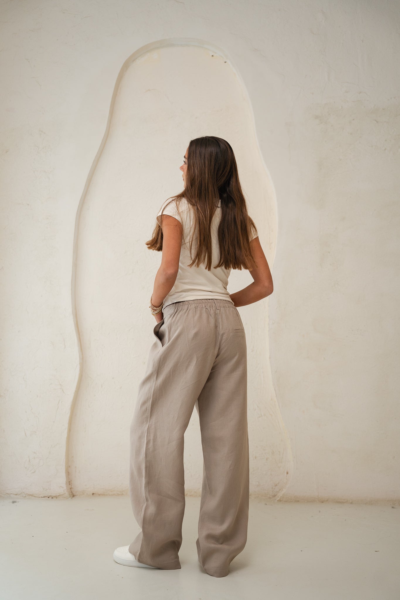 Tailored Linen Pants in Cafe