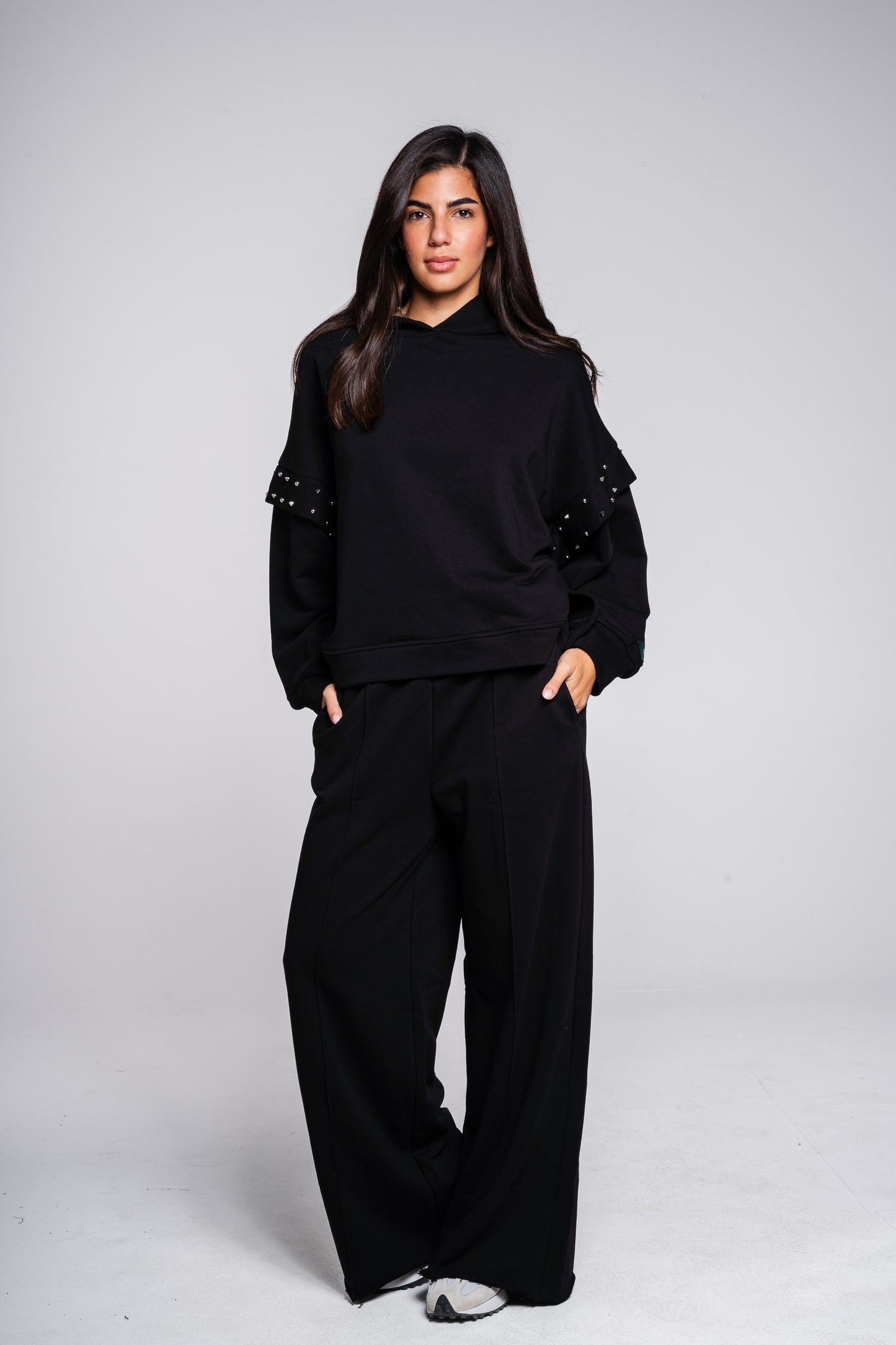 Studded Easy Set in black