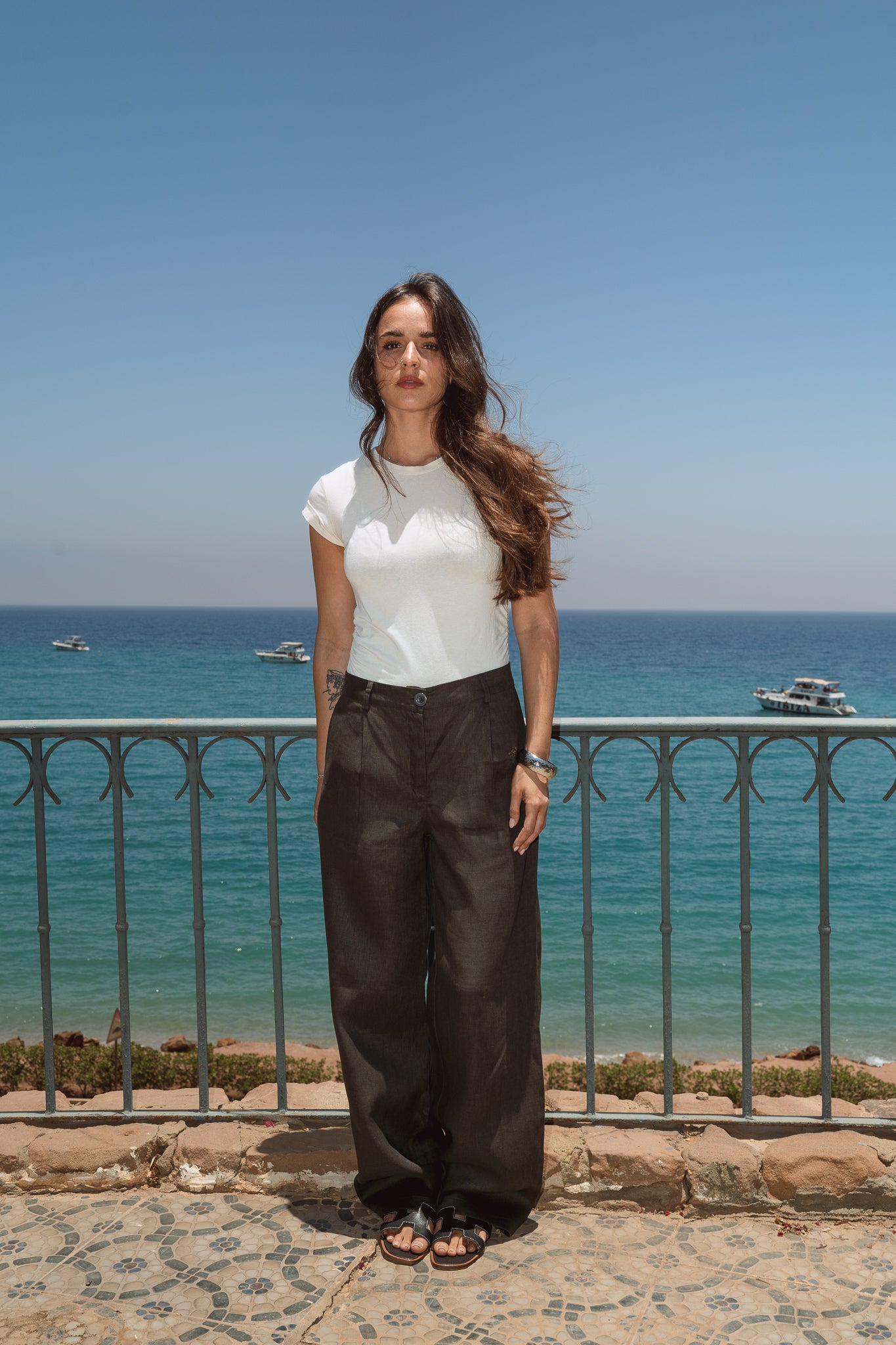 Tailored Linen Pants in Dark Grey