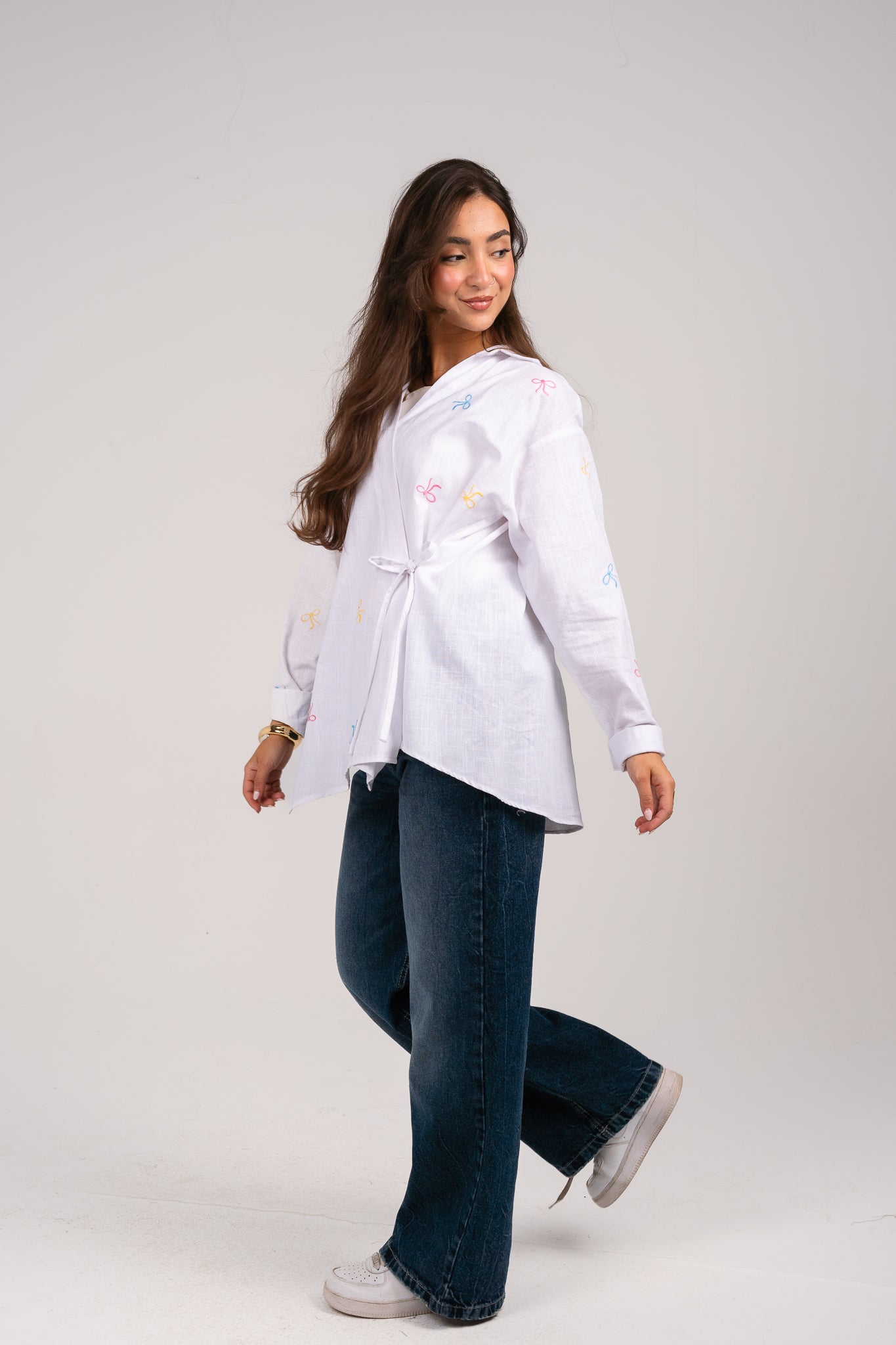 Ribbons embroidered wrap shirt in White