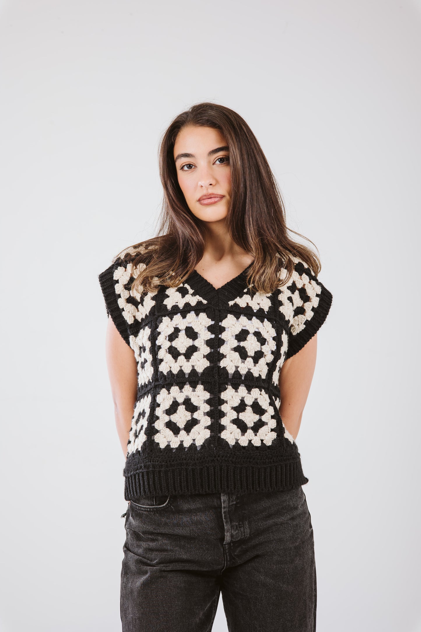 Knit vest in black