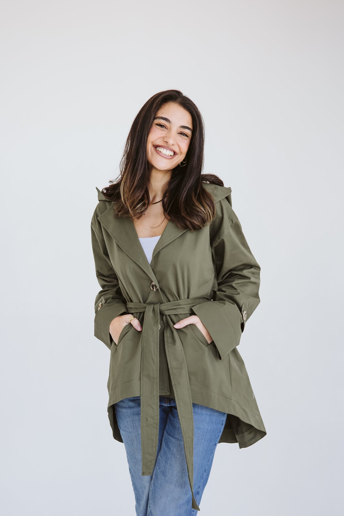 Luca jacket in olive ( preorder & receive in 10 to 15 days)