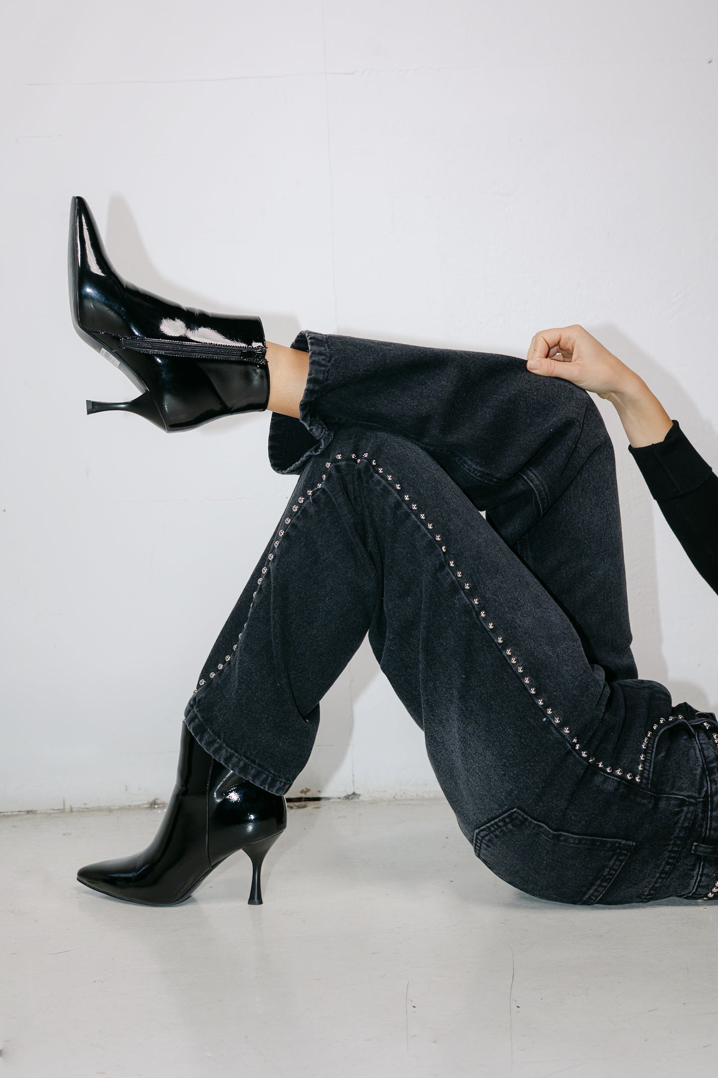 Silver Lining Denim Pants in Black