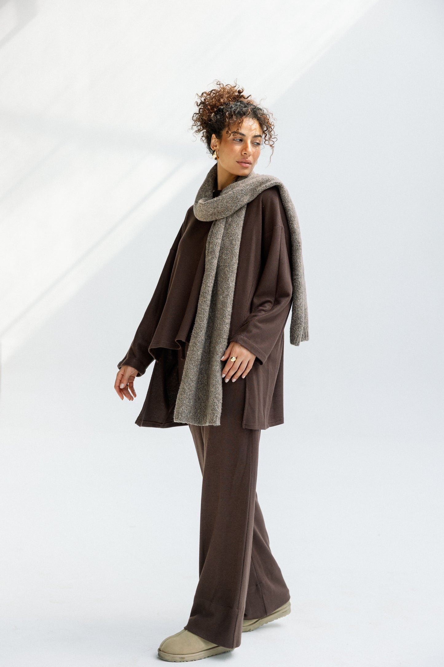 The Glimmer Set in Brown - Shimmery fabric