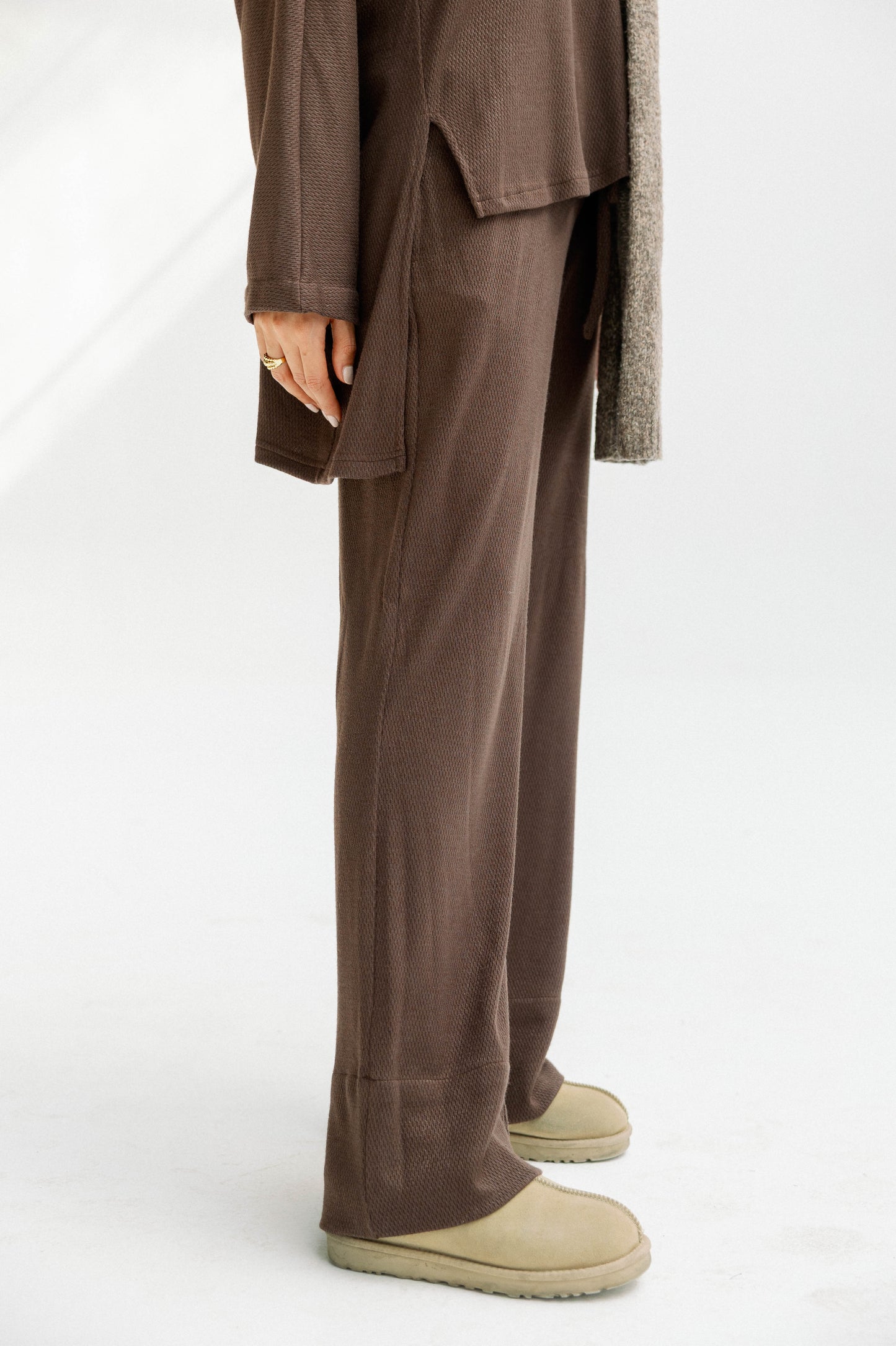 The Glimmer Set in Brown - Shimmery fabric