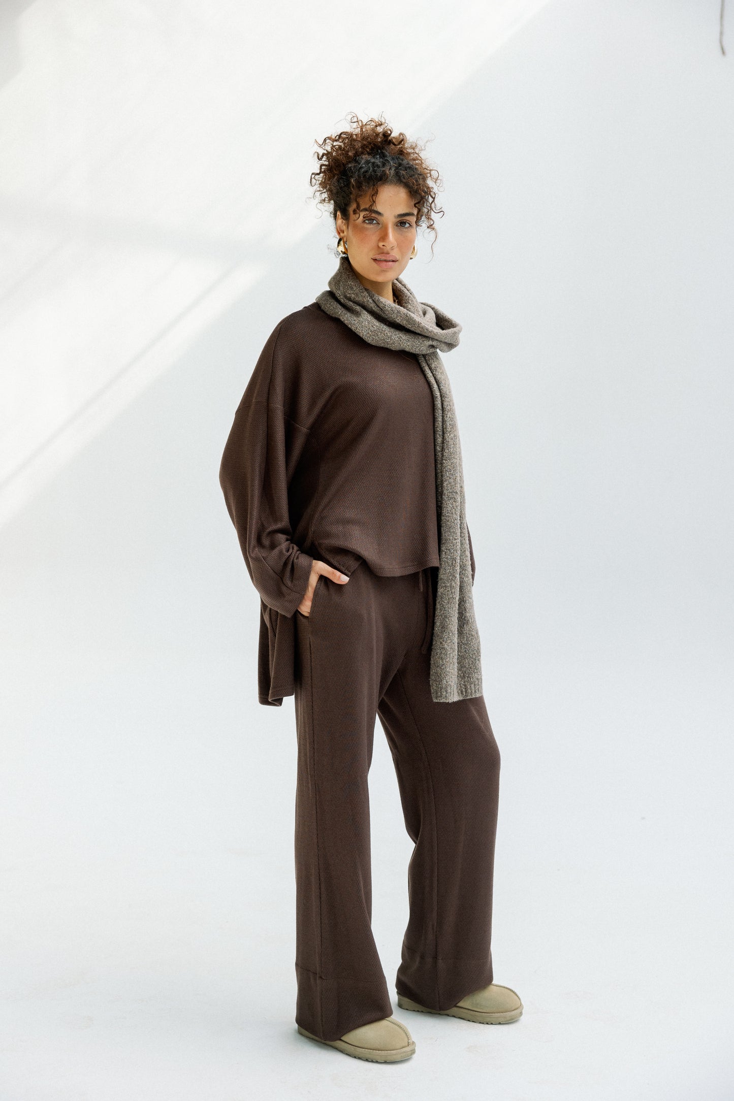 The Glimmer Set in Brown - Shimmery fabric