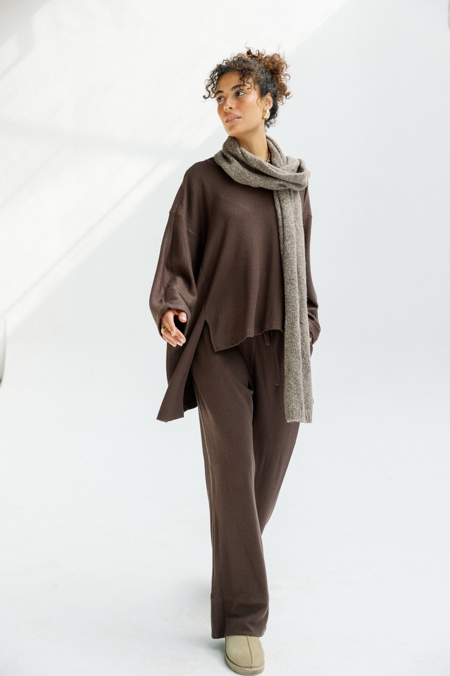 The Glimmer Set in Brown - Shimmery fabric