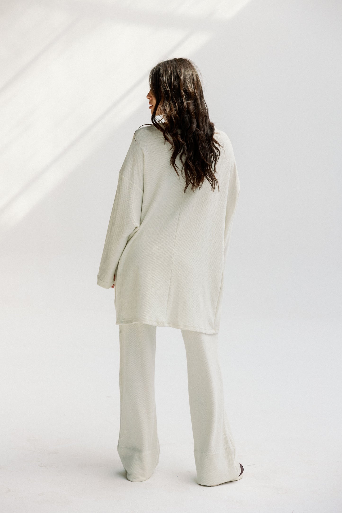 The Glimmer Set in off-white - Shimmery fabric
