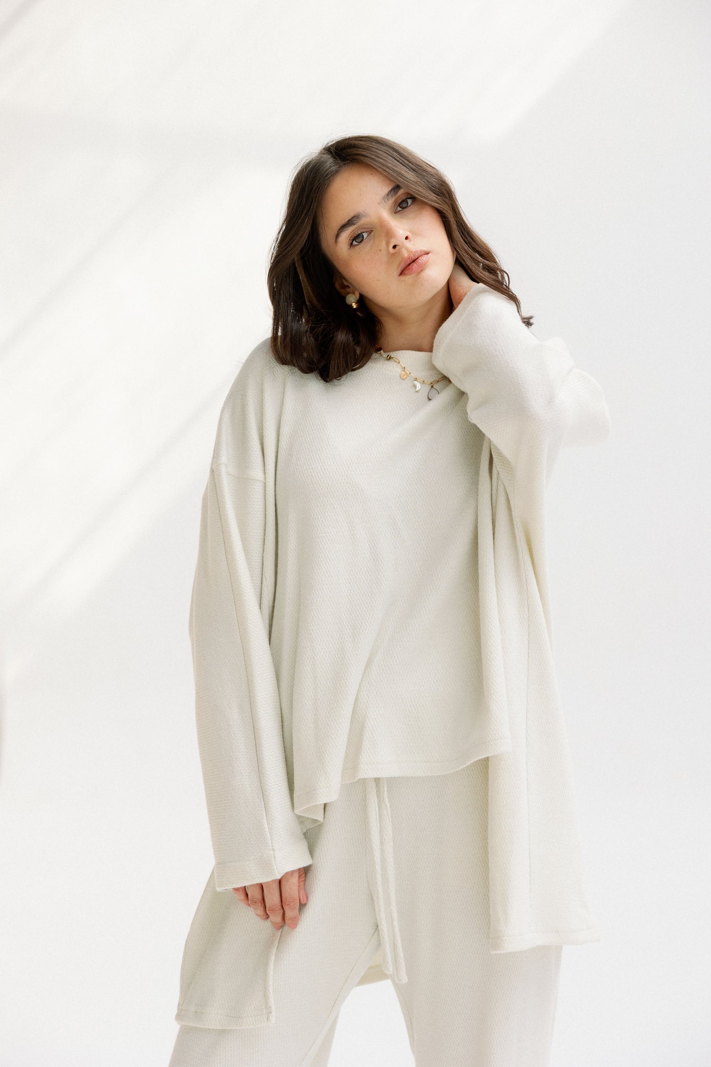 The Glimmer Set in off-white - Shimmery fabric