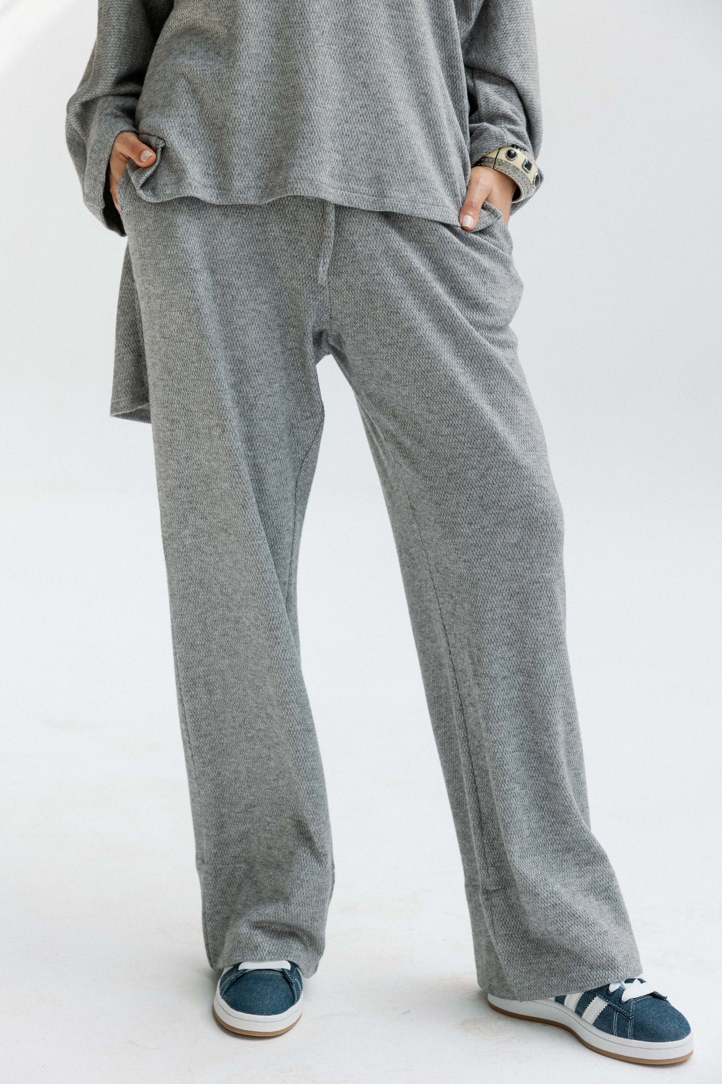 The Glimmer Set in Grey - Shimmery fabric