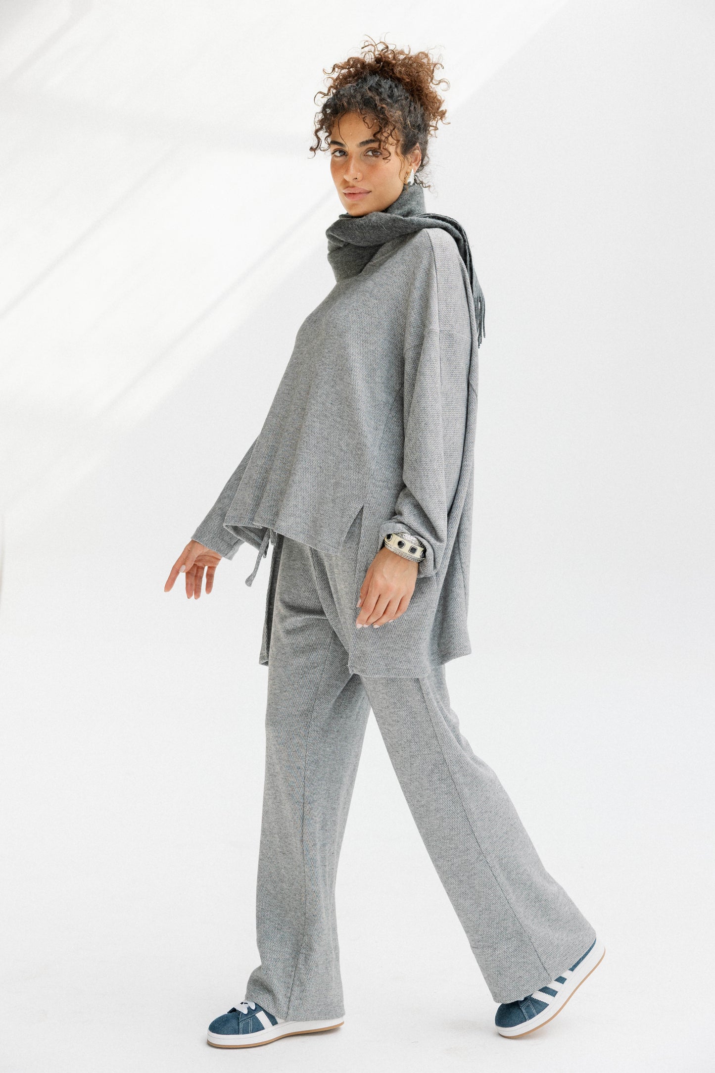 The Glimmer Set in Grey - Shimmery fabric