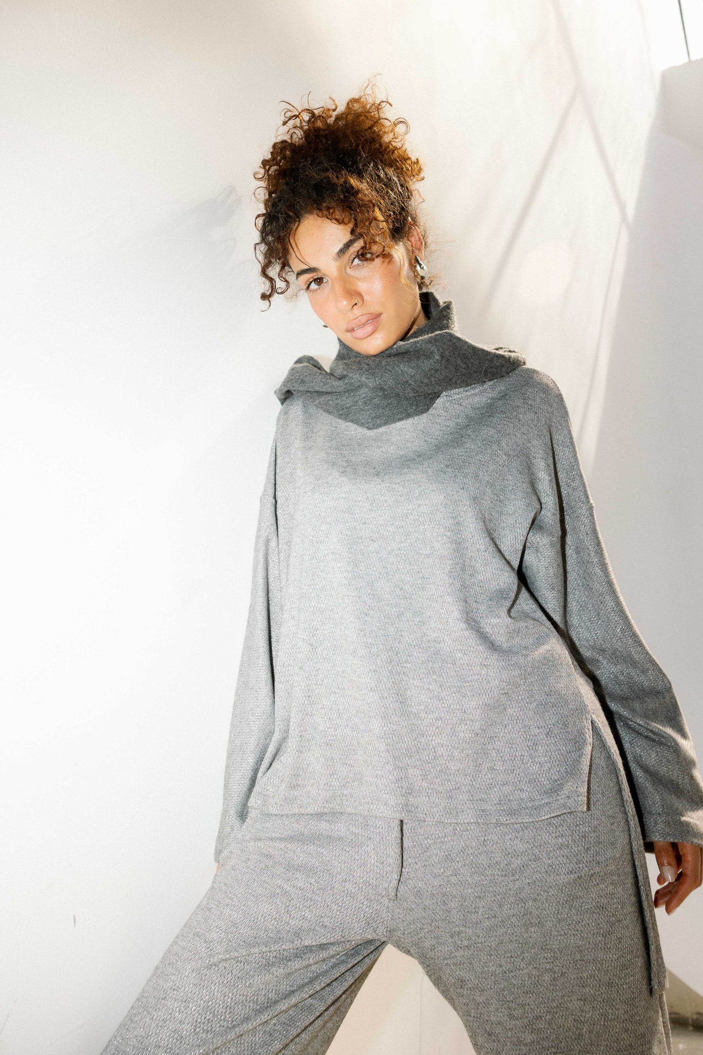 The Glimmer Set in Grey - Shimmery fabric