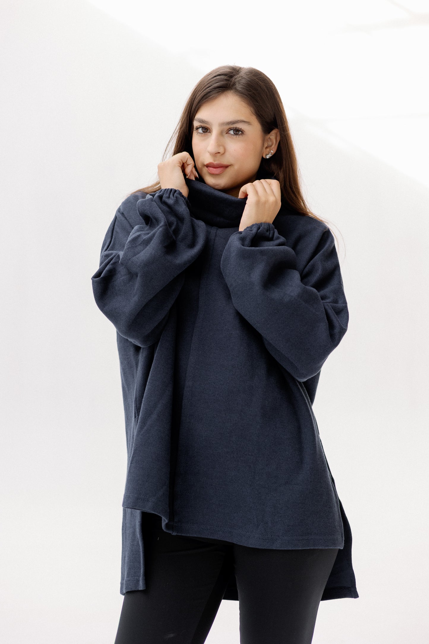 All I Need pullover in Navy