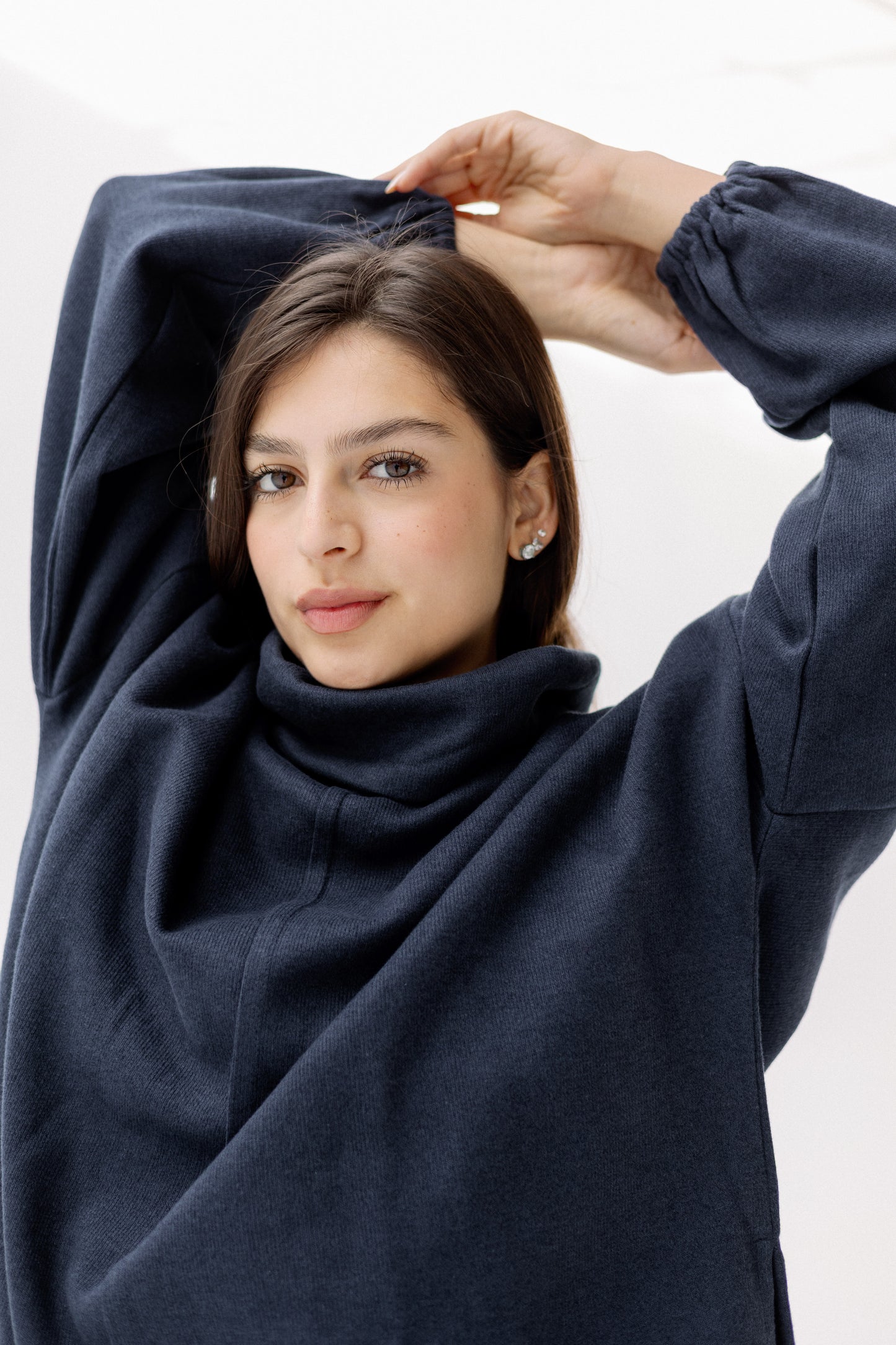 All I Need pullover in Navy