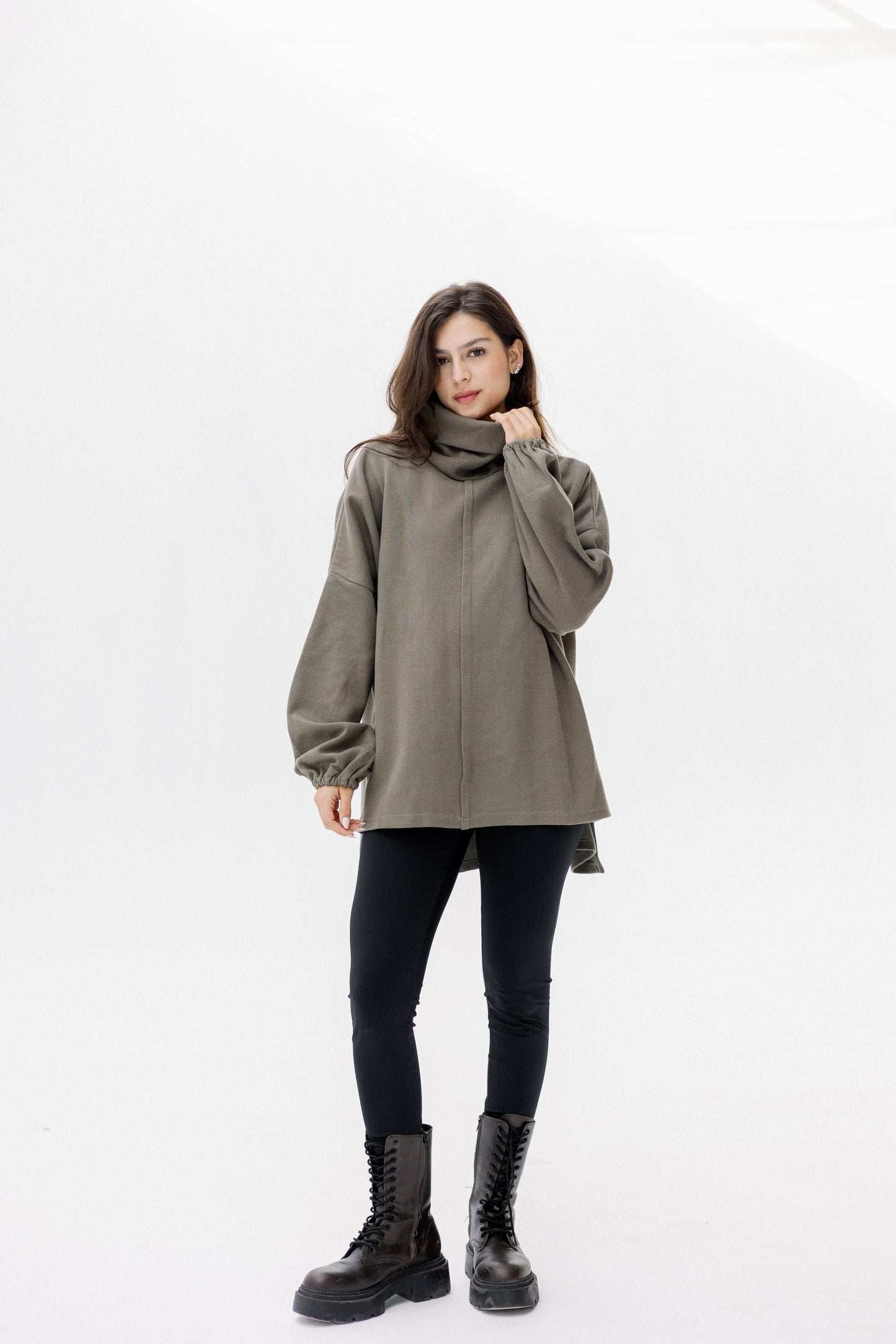 All I Need pullover in olive