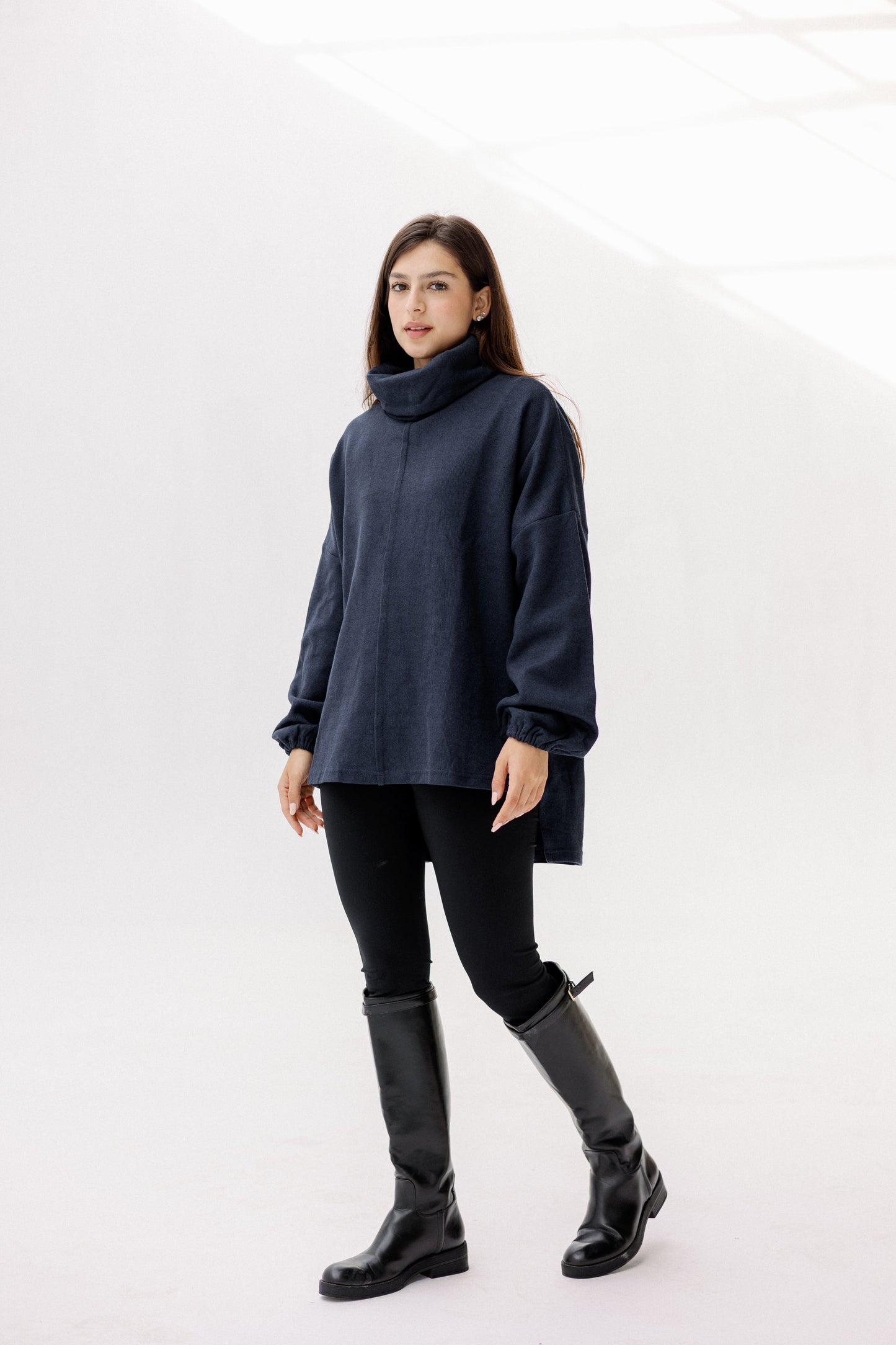 All I Need pullover in Navy