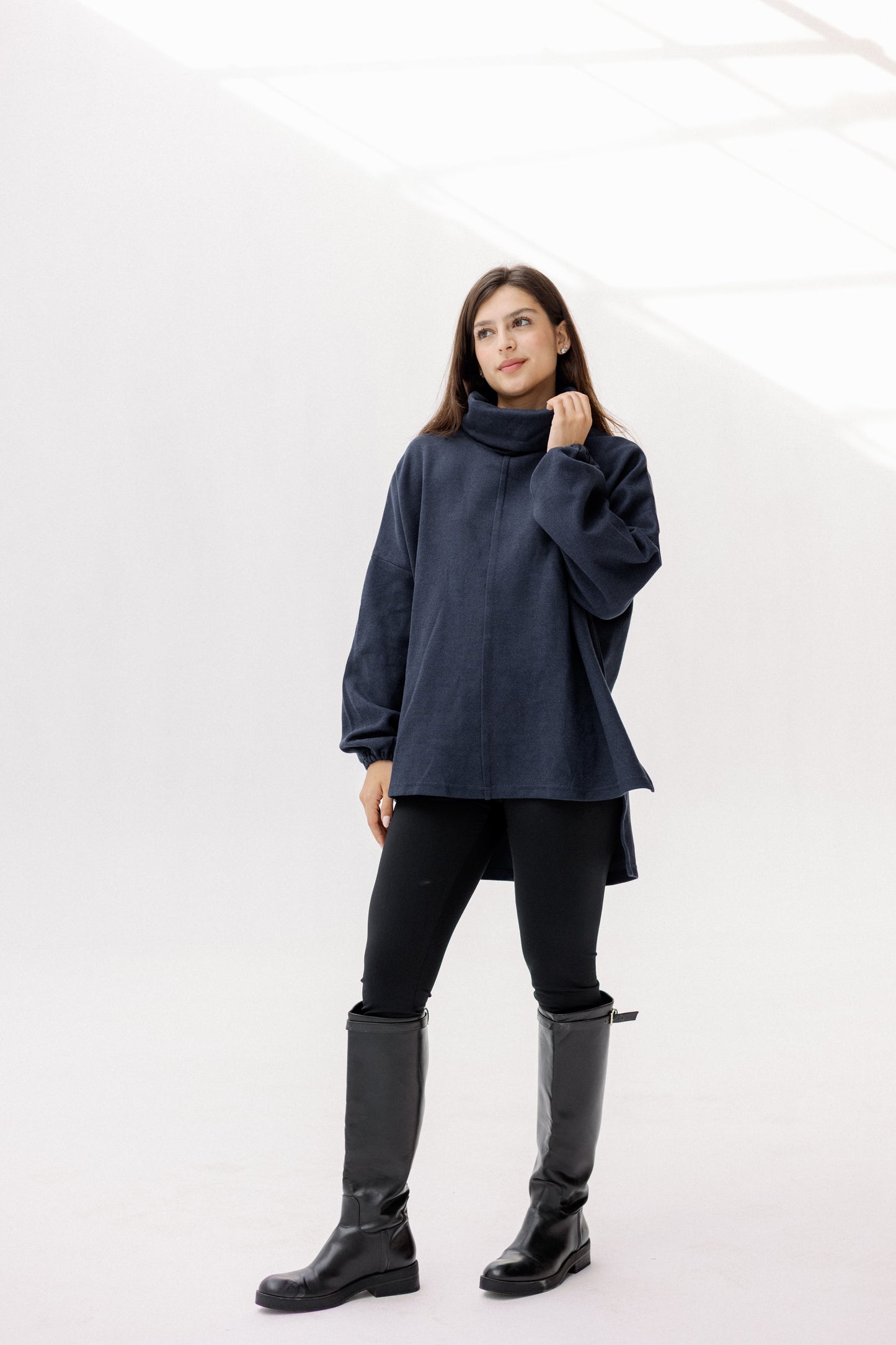 All I Need pullover in Navy